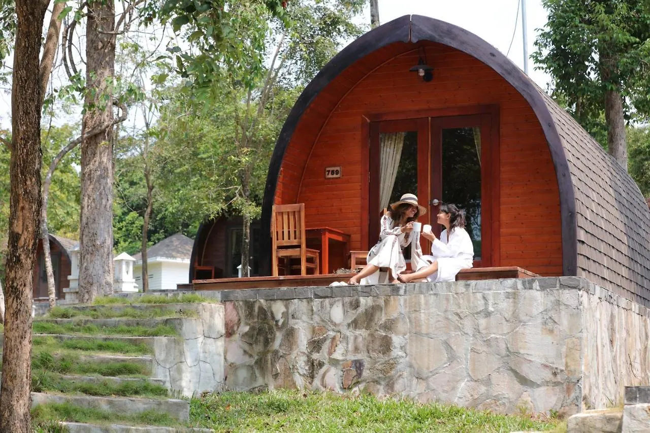 Pod Village By Independence Hotels Sihanoukville