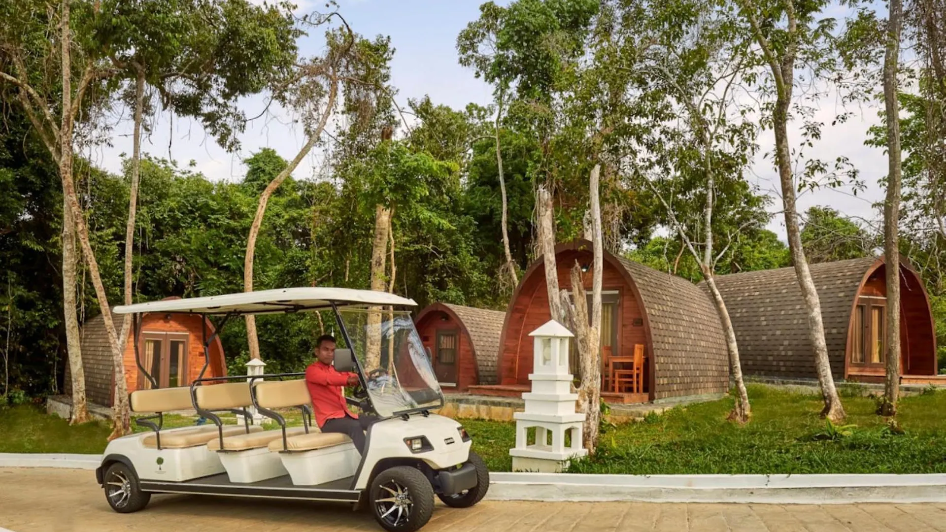 ****  Pod Village By Independence Hotels سيهانوكفيل كمبوديا
